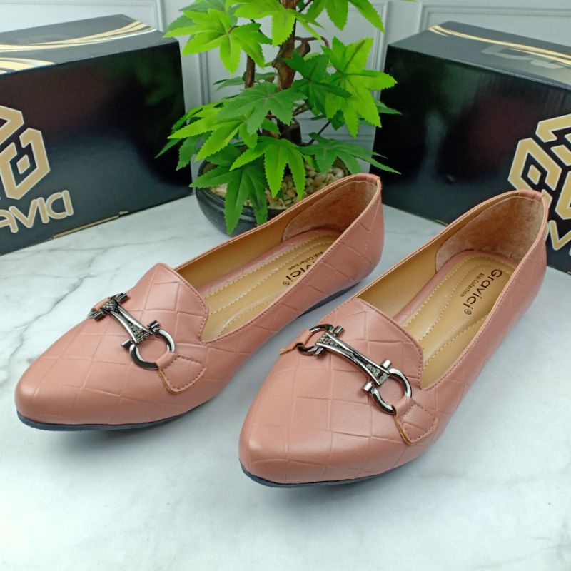 Sepatu Flat Wanita Slip On Bahan Sintetis Premium FR-17 GRAVICI