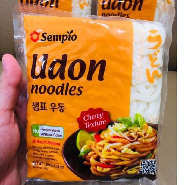 

Sempio Fresh Udon Noodle / Mie Tebal / Mie Udon Instant 200 GR Korea