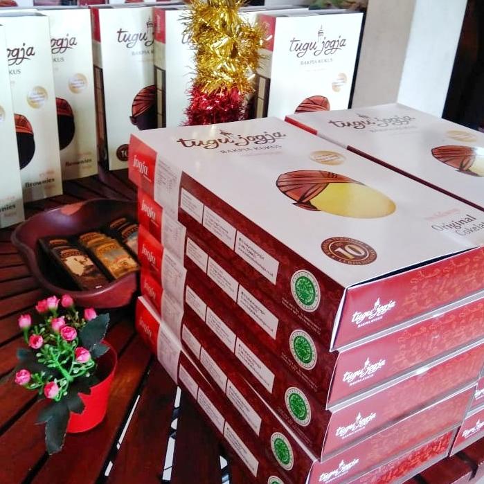 

(H-4-9♥) BAKPIA KUKUS TUGU JOGJA - Kemasan Travel Pack isi 10 pcs top produk