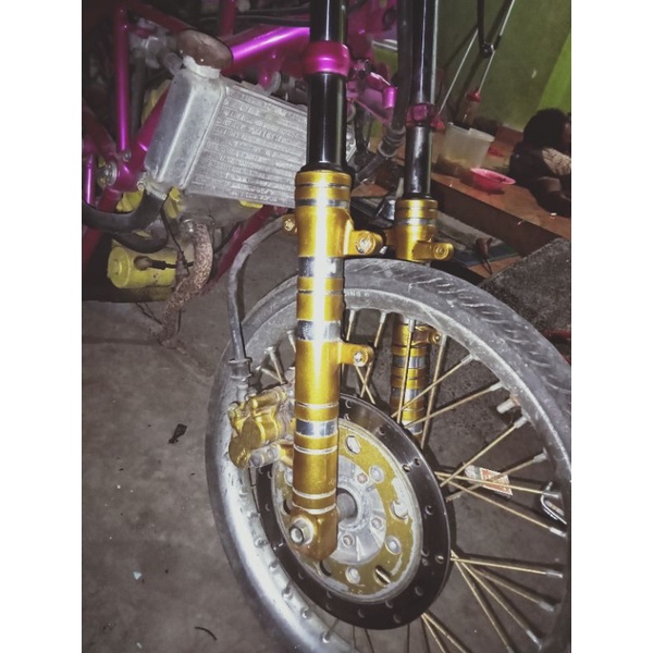 shock depan CBR 150