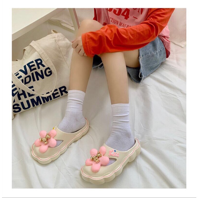 SHOEGALLERY TG1648 Sandal Import Slip On Bunga Bear Sandal Empuk