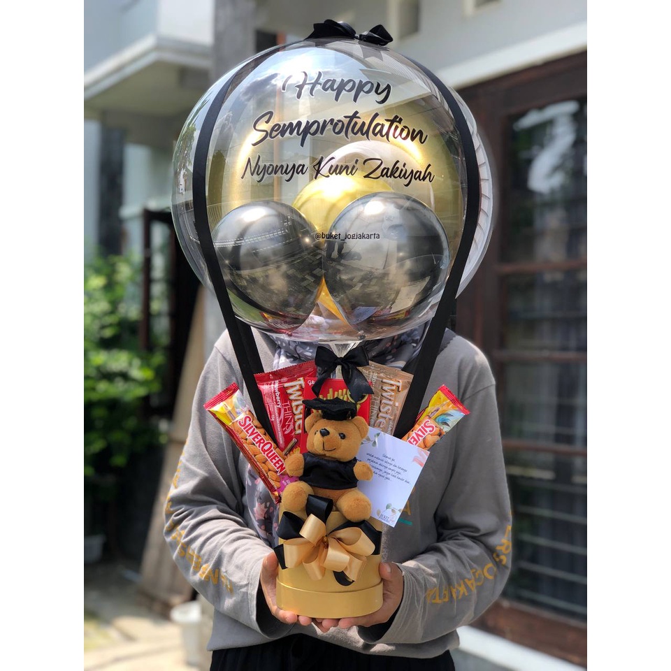 Buket balon plus boneka bear / buket balon boneka graduation / buket balon kado wisuda
