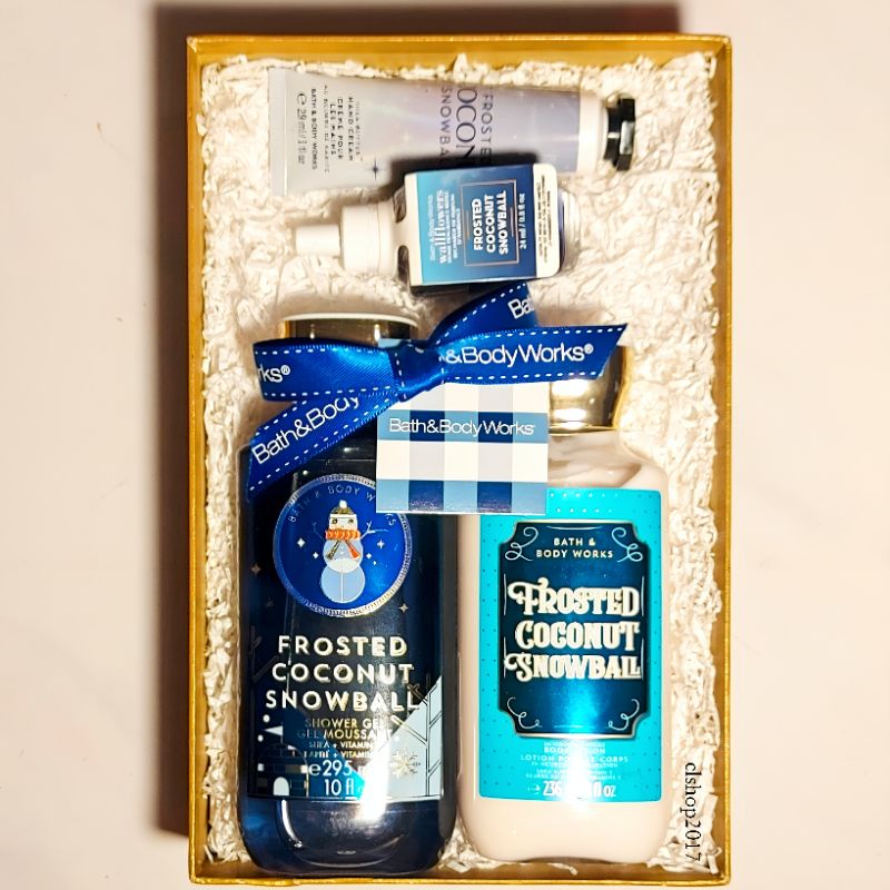 BBW FROSTED COCONUT SNOWBALL GIFT SET PAKET BATH &amp; BODY WORKS