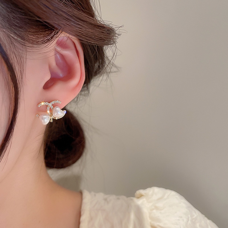 Anting Tusuk Huruf love Mutiara Anting Tusuk Perempuan Korea