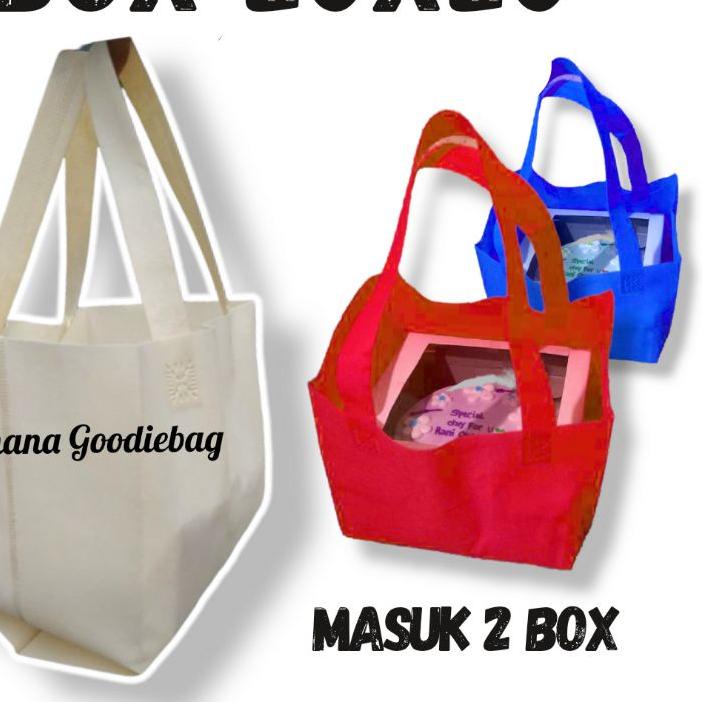 

⭐⭐⭐ Tas Spundbond Lipat Samping Bok Hajatan Kotak Nasi 20X20
