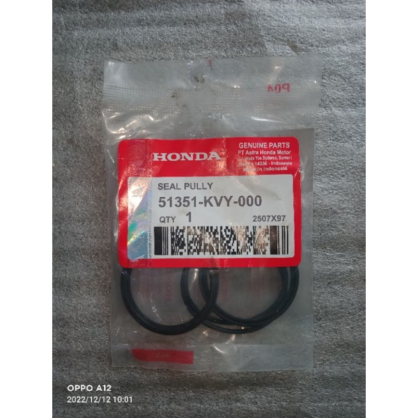 SEAL PULLY BELAKANG ORIGINAL HONDA KVY BEAT KARBU