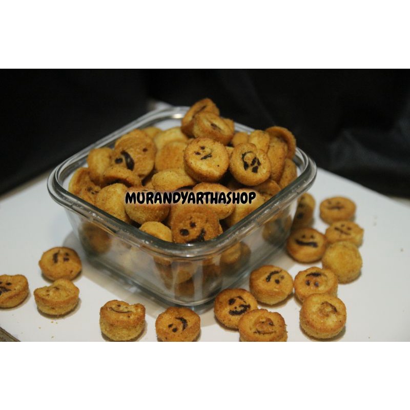 

bolu smile enak snack kiloan kemasan 500gr