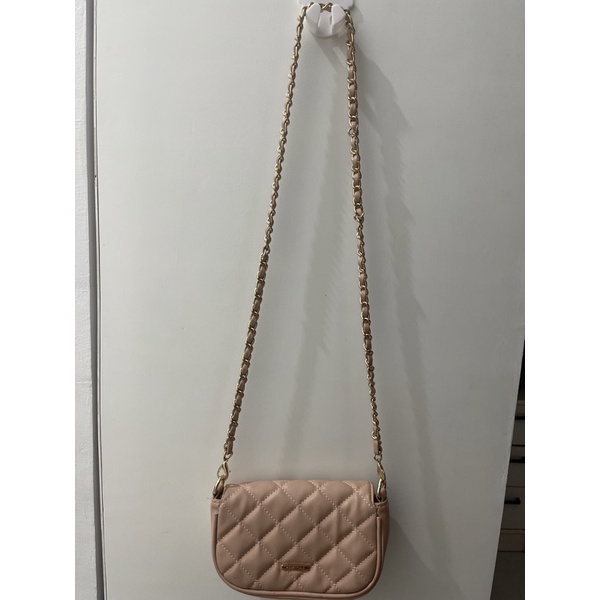 PRELOVED TAS Urban&Co Essentials