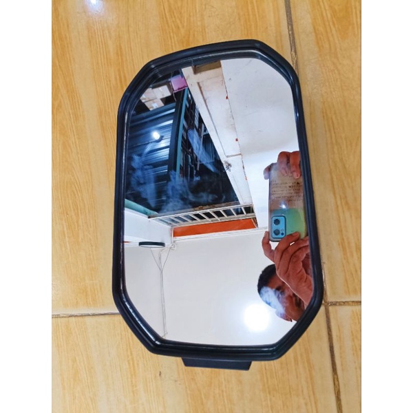 Kaca spion Isuzu Giga NMR71