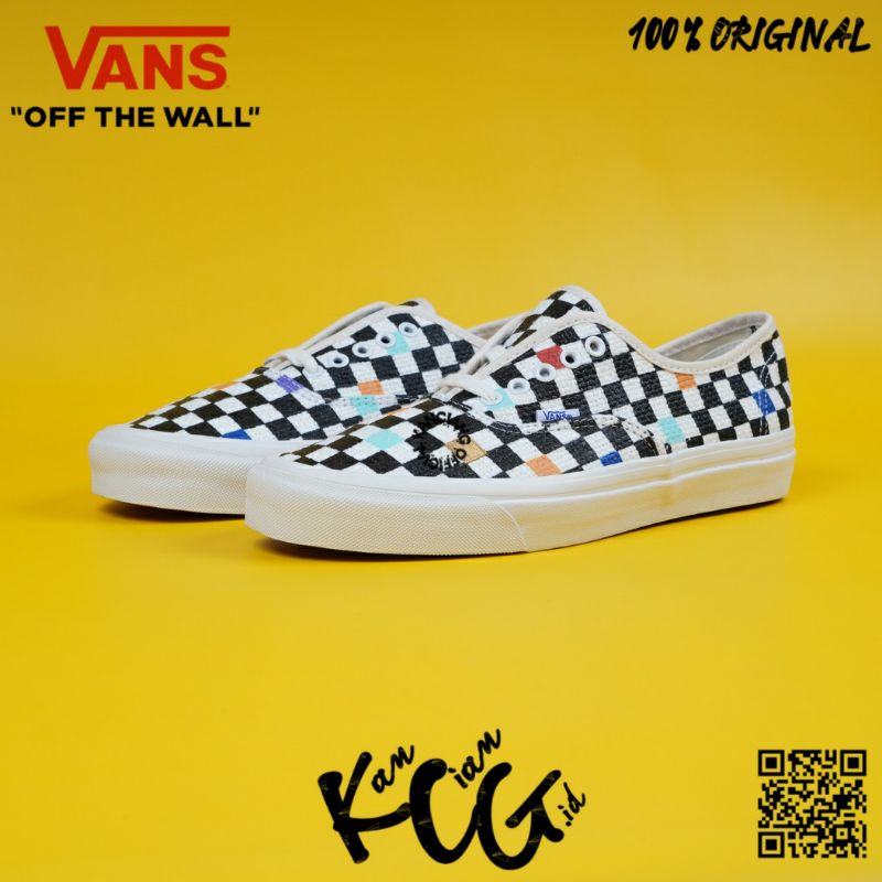 Vans Authentic Chekerboard Needle Point Original 100% Bnib