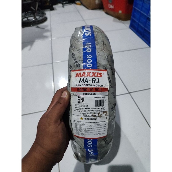 BAN MAXXIS MA-R1 UKURAN 90/90-10 MAXXIS MA R1 90 90 RING 10 VESPA