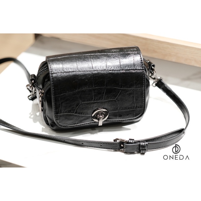 {RohayaStore} ONEDA Tas Selempang Wanita #275 - Hitam Limited