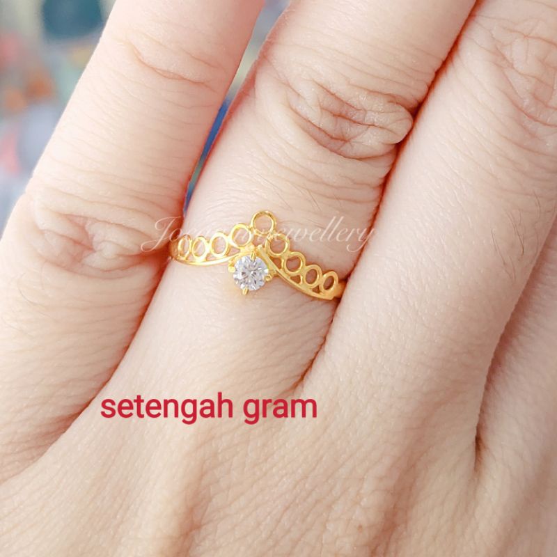 cincin stengah gram emas muda