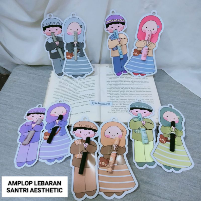 

AMPLOP LEBARAN PELUK AESTHETIC viral 2023 AMPLOP LEBARAN BOOKMARK isi 10 lembar