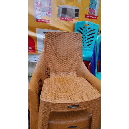 kursi rotan napolly