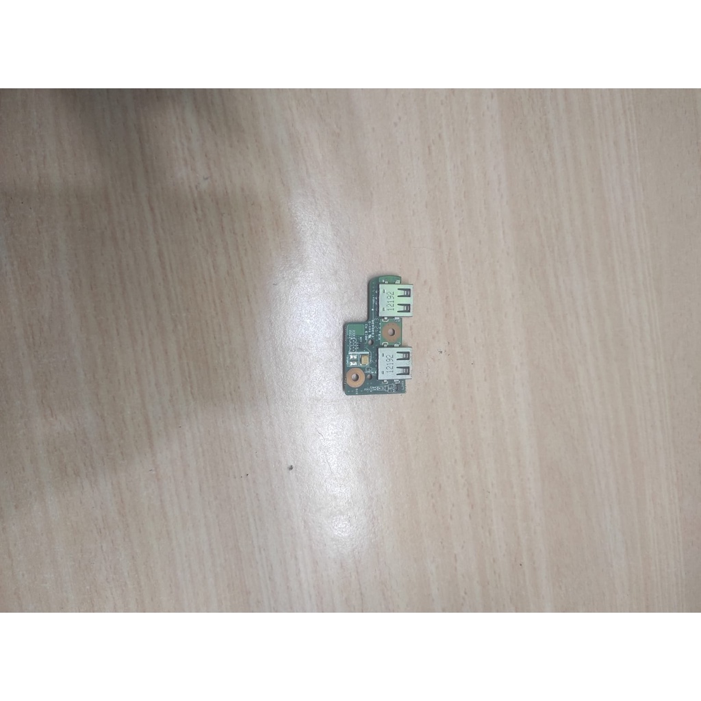 Port USB Notebook Lenovo S110