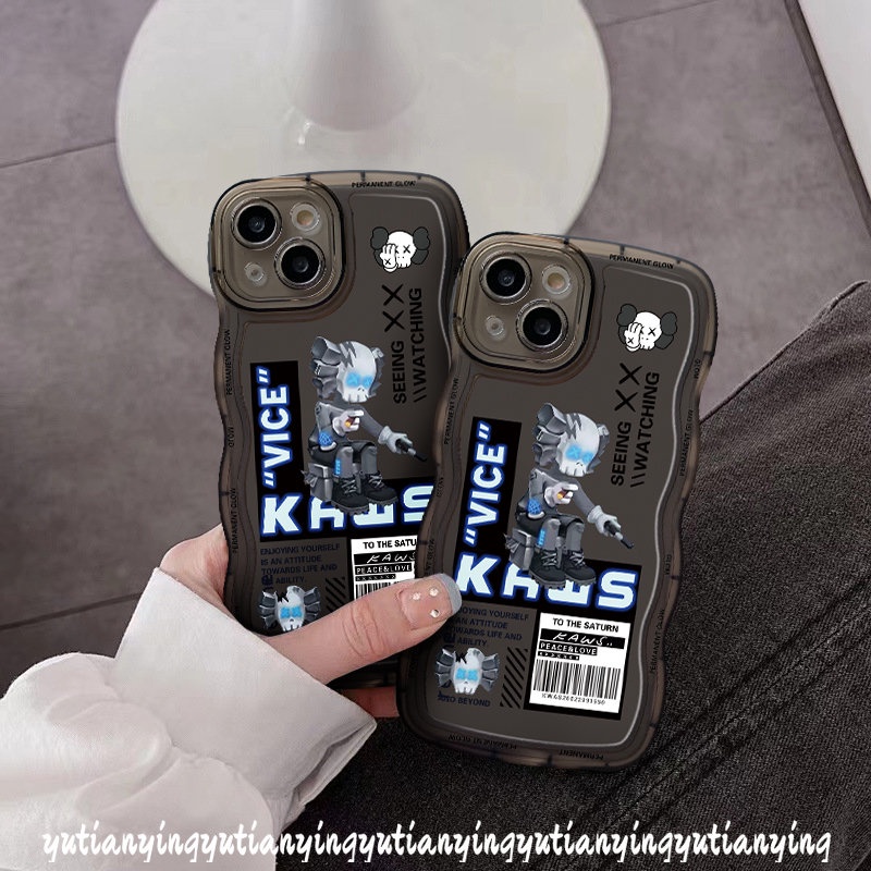 IPHONE Casing Ponsel Kompatibel Untuk Iphone14 11 12 13 11 Pro Max6 6s 8 7 Plus XR X XS Max 14Plus SE 2020 Trendi Merek Kaws Kartun Beruang Kekerasan Bergelombang Tepi Lembut TPU Penutup Belakang