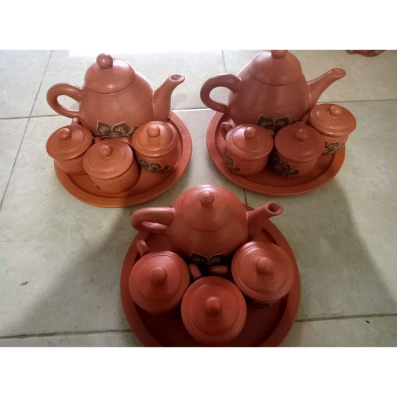 Poci Keramik Teko Set Kerajinan Tanah Liat Poci Tegal