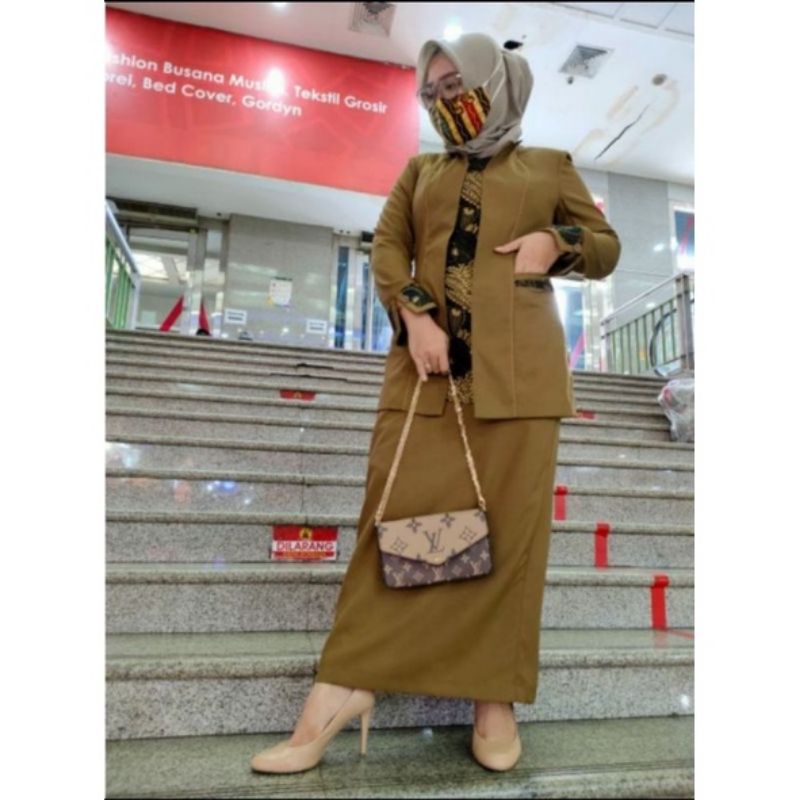 Stelan Baju Kerja Pns Warna Chiki Rok Span /Blezer/ Dinas Pns/ Baju Wanita/ Baju Pdh/ Stelan Kantor