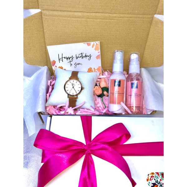 miffglow - HAMPERS I KADO I GIFT BOX JAM TANGAN RANTAI PASIR MURAH jam tangan magnet hampers unik kado ulang tahun hampers simple mini scarlett whitening parfum boneka kado pacar kado sahabat Box hampers kotak hampers natal