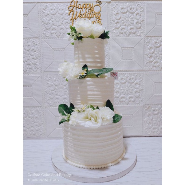 

Simple White Wedding Cake 3 tier/ Cake Wedding Cantik