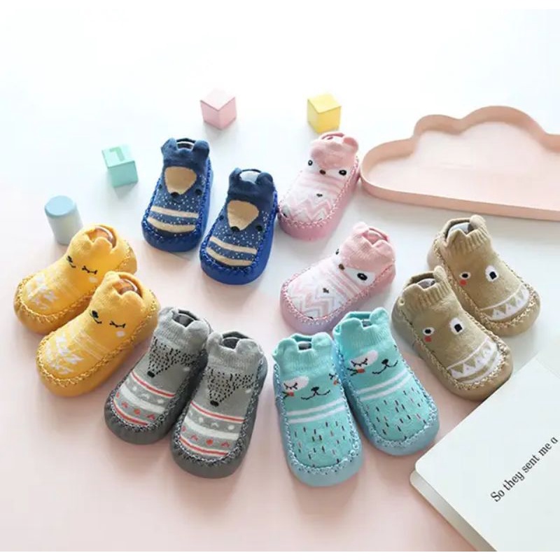 Sepatu Kaos Kaki Bayi - Skidder Shoes Anti Slip M001