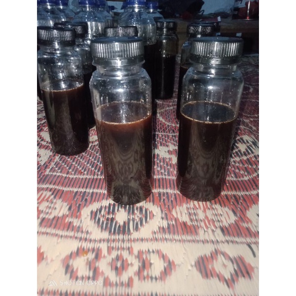 

Madu hitam