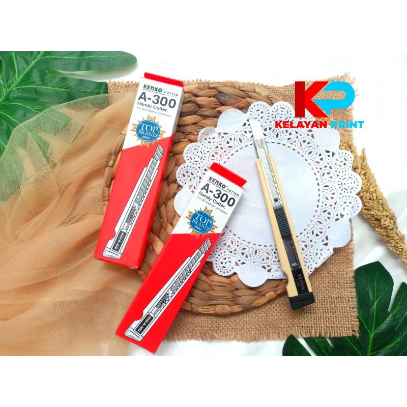 

(1 pcs) CUTTER KECIL KENKO A-300 SATUAN