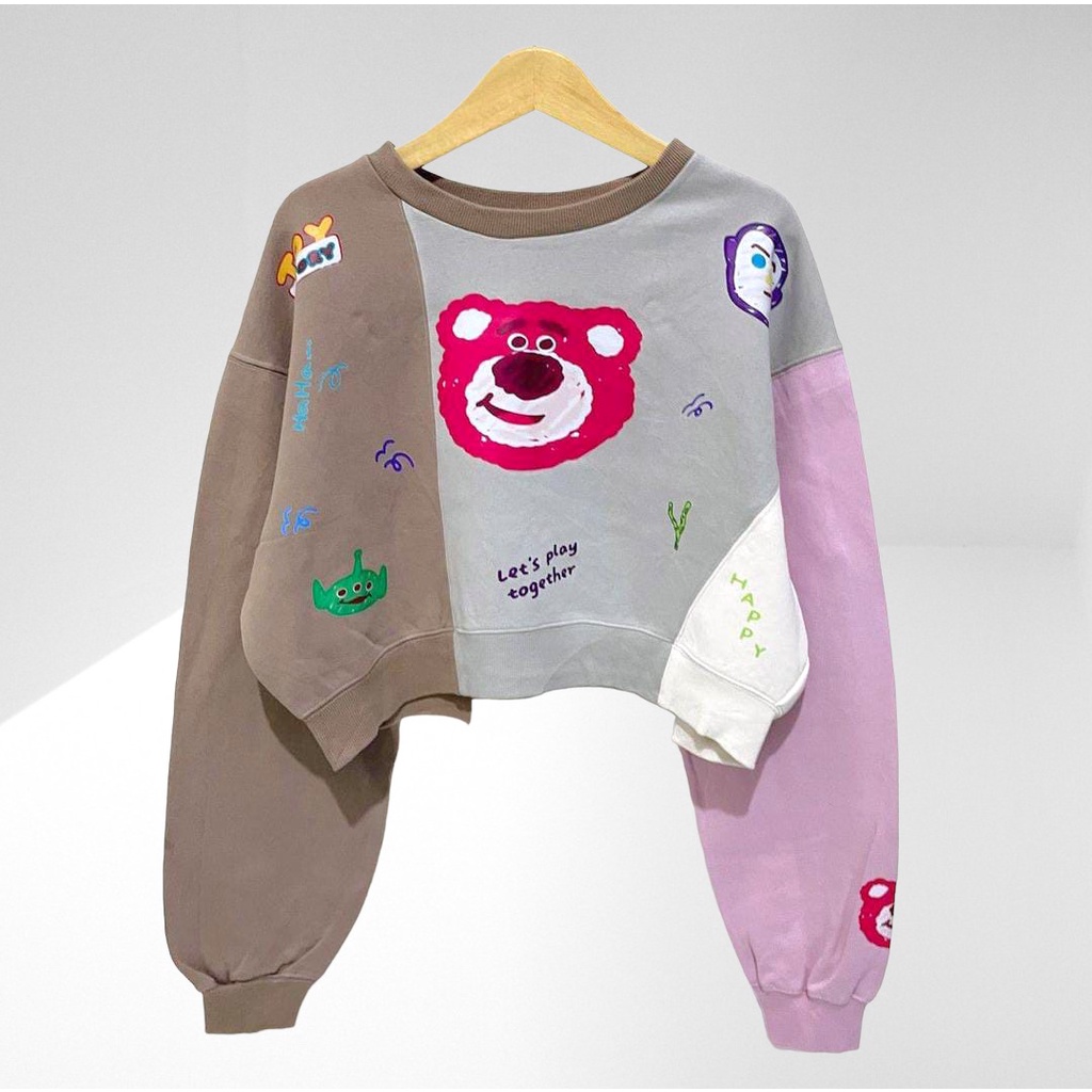 COMBI BEAR TOY STORY SWEATER CROPE (IC)