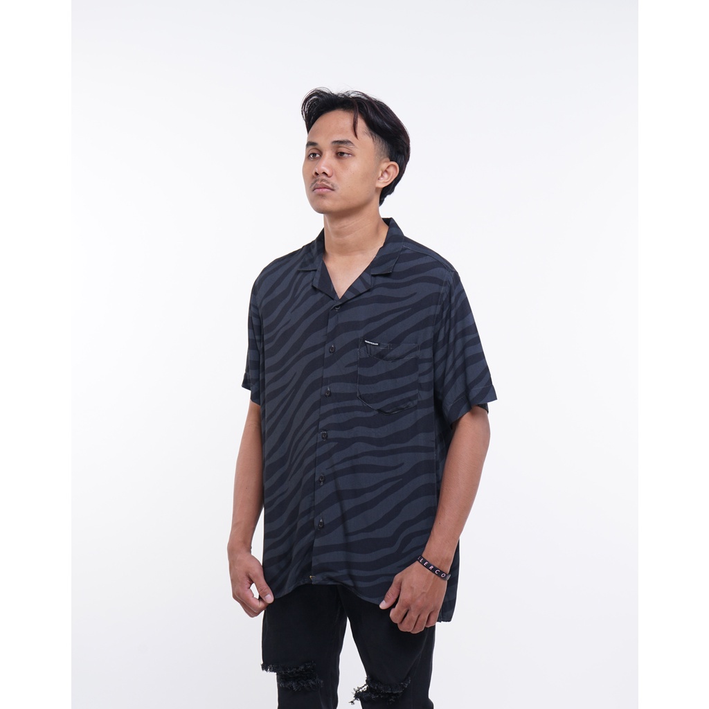 KEMEJA PRIA FRIDAY KILLER | ZEBRA BLACK SH