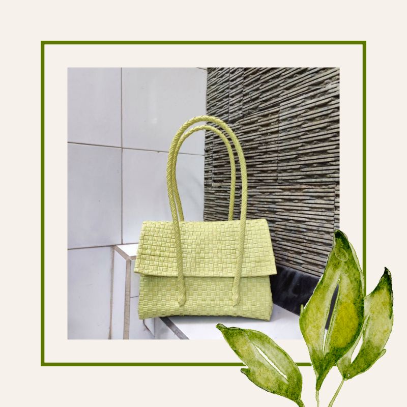 Tas Anyaman Jali Premium Petty Tutup Magnet Size M Hijau Pupus