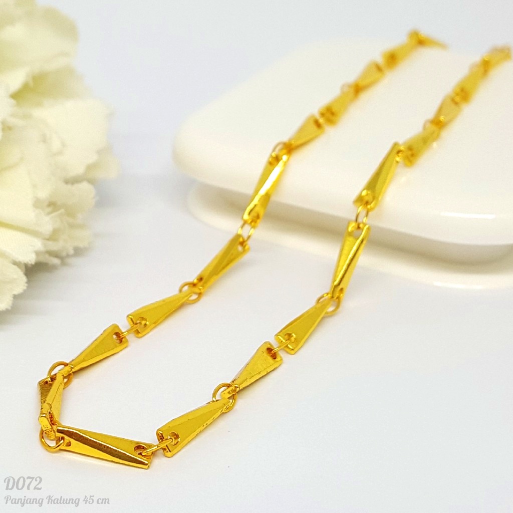 PGX Kalung Xuping Perhiasan Lapis Emas 24K Aksesoris Wanita - D072