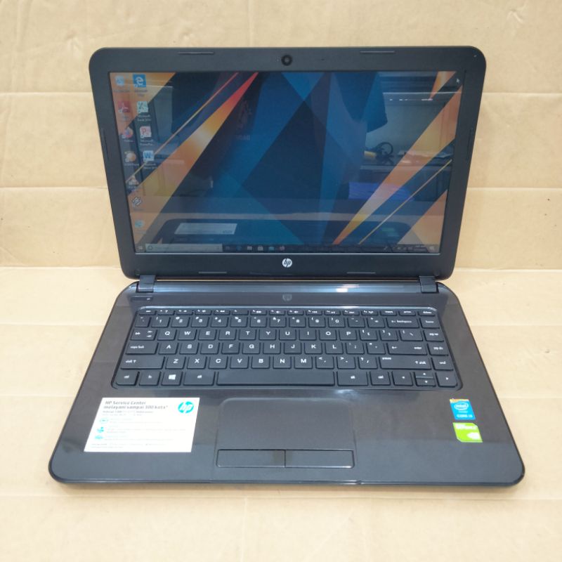 Laptop Hp 14-r017tx Intel core i3-4030U RAM 4 GB HDD 500GB 820m
