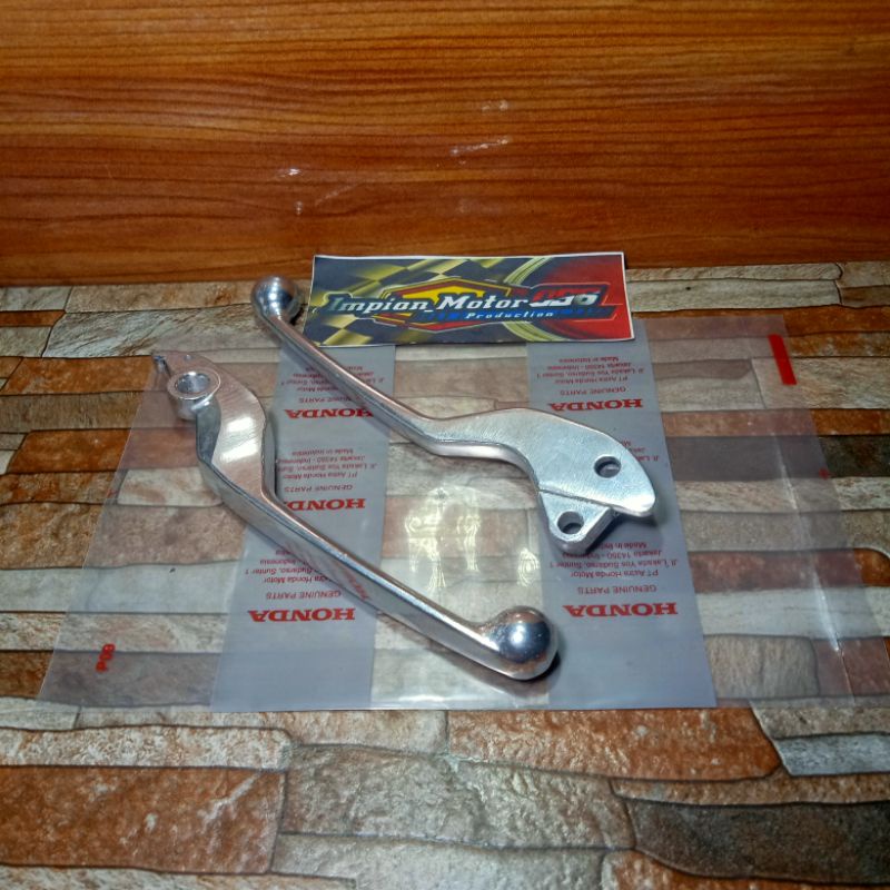 Handle handel hendel rem satu set SILVER motor Scoopy ring 12 donat beat led new deluxe beat street 
