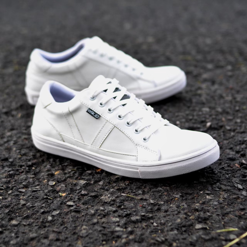 BURAY X Sepatu Formal Casual Pria Sneakers Hitam Putih Kasual Kulit Pu Kekinian Kerja Kantor Kuliah Sekolah Kantor Fashion Trandy Shoes Terbaru