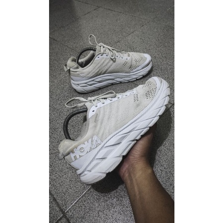 Hoka One one Clifton 6