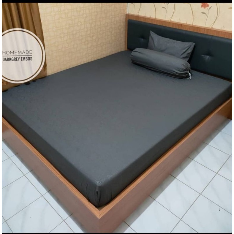 SPREI UK 140X200X20 sprei halus murah berkwalitas