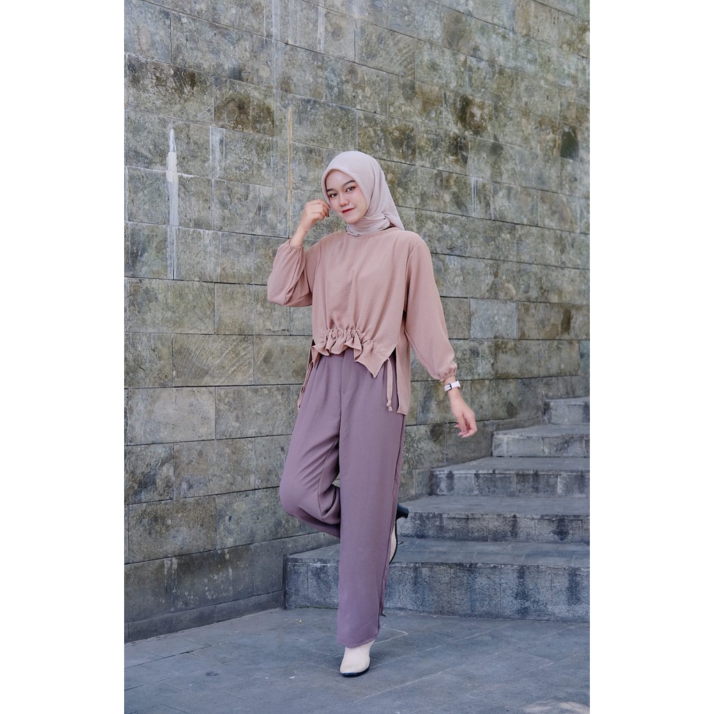 Rabella Puffy blouse polos serut bawah Sorella Blouse Serut AIRFLOW CRINKLE HITS OOTD SELEBGRAM FASHION Kemeja Oversize Serut Depan - Shirt Oversize -Kemeja Wanita Terbaru Aqella blouse by vitafa id | blouse serut | kemeja serut CRINGKLE REAL PICTURE