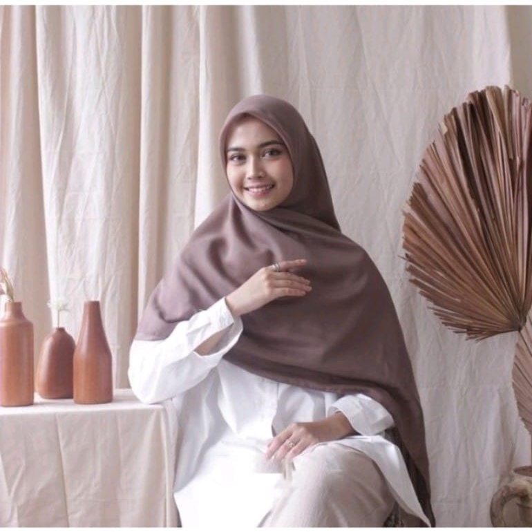 JILBAB SEGI EMPAT PARIS SYARI JUMBO / SEGI EMPAT PARIS POLOS  / HIJAB SEGI EMPAT JUMBO