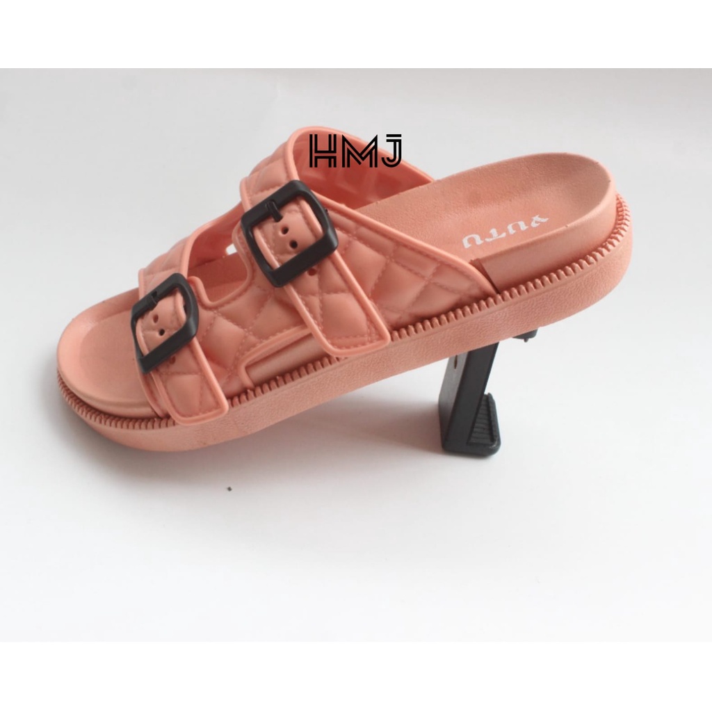 Sandal Selop Wanita Model Tali Gesper Bahan Karet Anti Slip dan Empuk