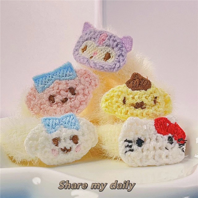SANRIO KUCIRAN RAMBUT BULU POMPOM DONAT IMUT KECIL/ IKAT RAMBUT POM2 CINAMOL/ KUROMI/MELODY / MAINAN RAJUT LUCU