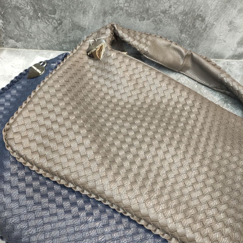 Bottega V Hobo Bag | Shoulder Import Hobo Bag with Tag