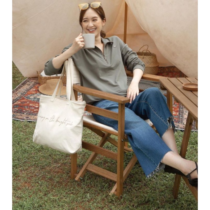 Kaos Sweater "M" (Besar Seukuran L)  Dust Jeans