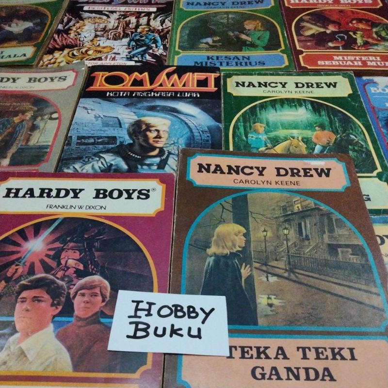 Novel Lawas Hardy Boys Nancy Drew Tom Swift Bobbsey Twins