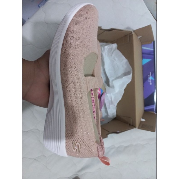 Sepatu SKECHERS WOMEN SALE