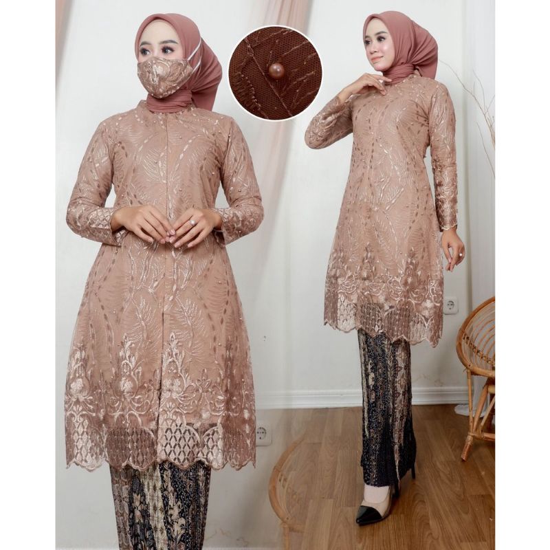 tunik brukat busui Frendly| kebaya brokat terbaru| Kebaya modern| Kebaya terlaris| Kebaya cantik| Kebaya terbaru| kebaya pesta| kebaya murah| kebaya wisuda| kebaya ibu hamil| kebaya terlaris| tunik brukat| tunik tille