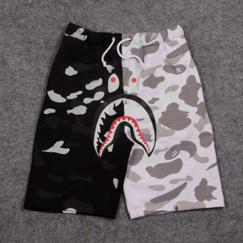 JOGER PENDEK BAPE SHARK GLOW IN THE DARK FULLHANGTAG | PANTS A BAPE BATHING CAMO BAST SELLER