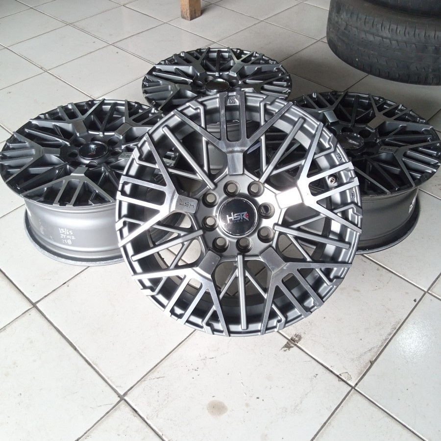 Velg Racing Ring 15 BENAWA HSR Lebar 6,5 Lubang 4 ET42