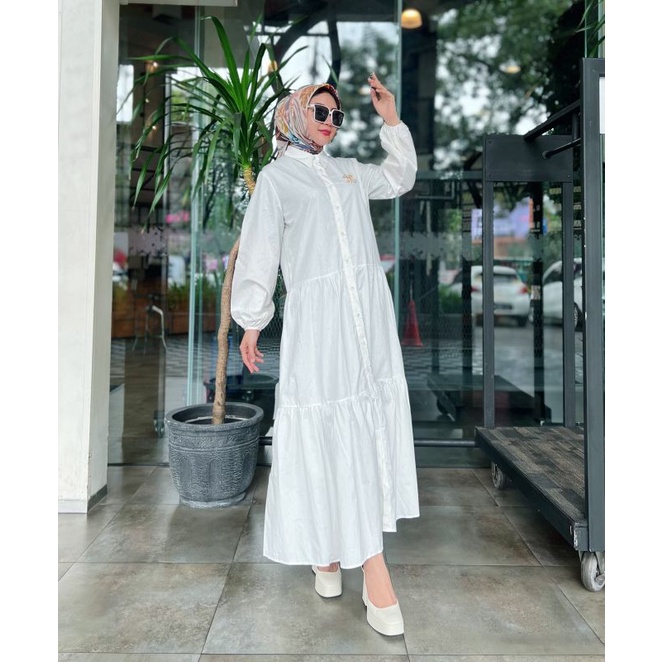 Vania Dress by Antunna