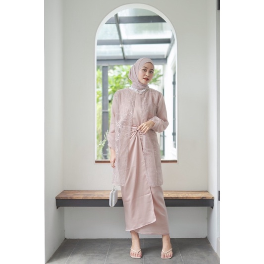 MHB ORGANZA OUTER by Napusha OUTHER KONDANGAN TUNIC ORGANZA TUNIC TILE OUTER BRUKAT OUTHER FORMAL